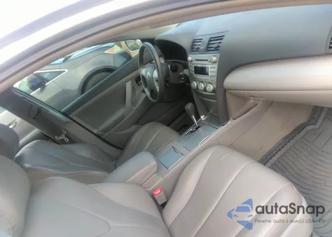 2011 Toyota Camry Le z USA, uszkodzony, nr VIN 4T4BF3EK8BR163821